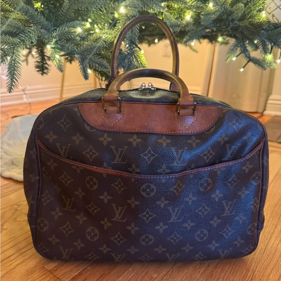 Vintage Louis Vuitton Deauville Monogram Structured Travel Bag - Picture 3 of 10